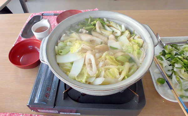 秋田名物きりたんぽ鍋　料理