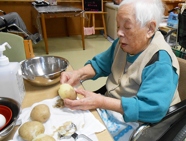 ポテトコロッケ　料理