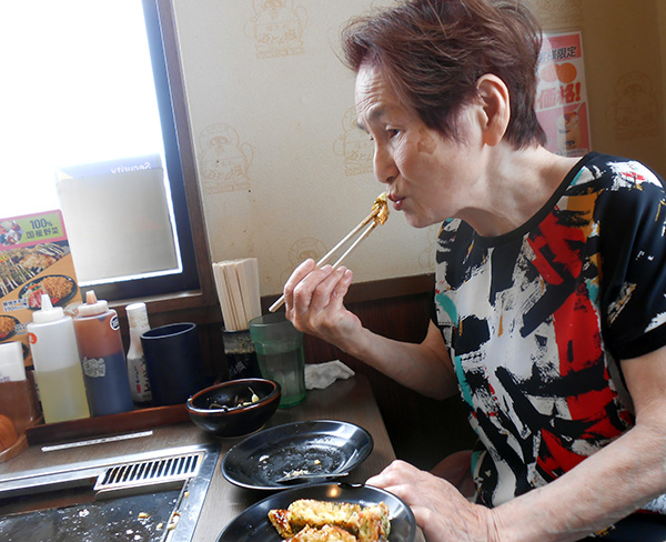 お好み焼きを食べに行きました。
