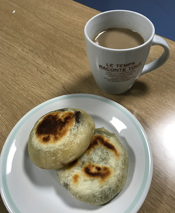 ♪あんこと茄子ニラのおやき♪