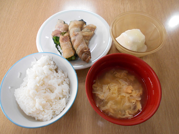 菜の花の肉巻き
