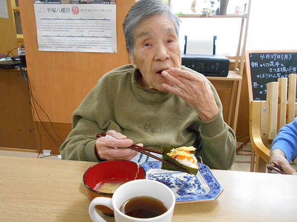 手巻き寿司をしました！