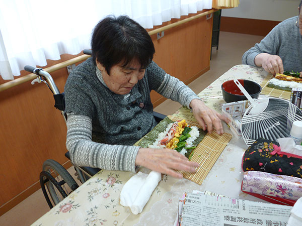 ☆太巻き寿司づくり☆