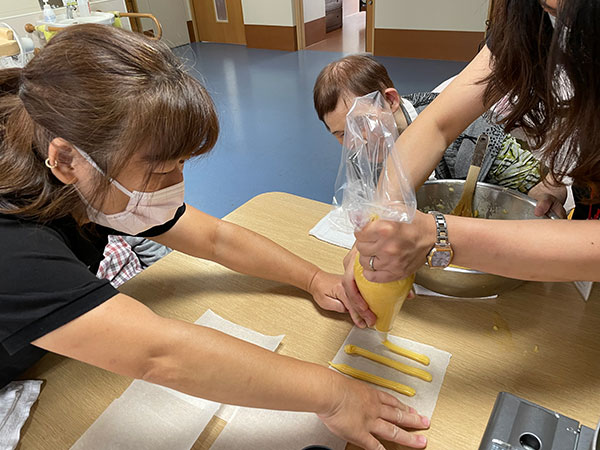 チェロス作り