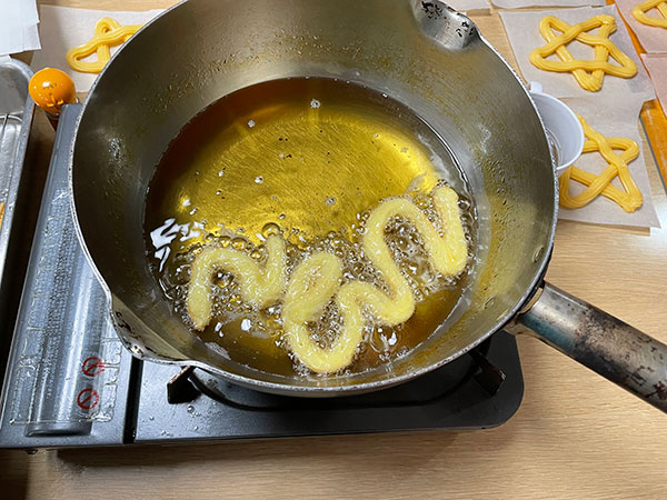 チェロス作り