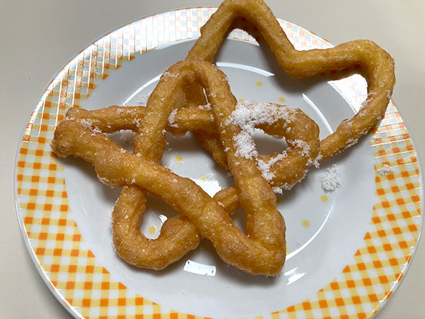 チェロス作り