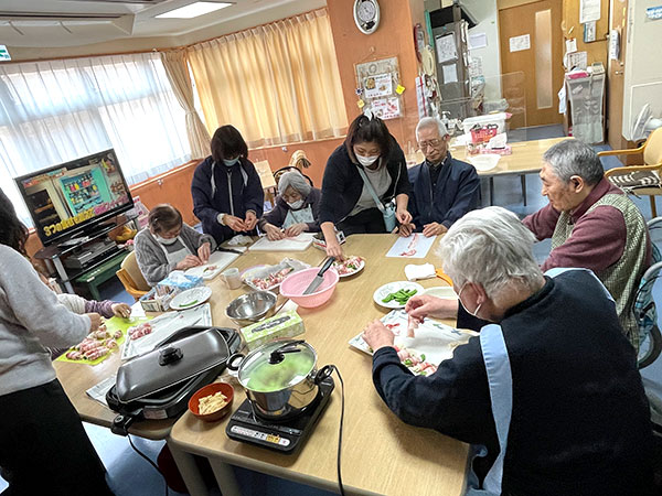 「スナップエンドウ＆竹の子肉巻き」作り