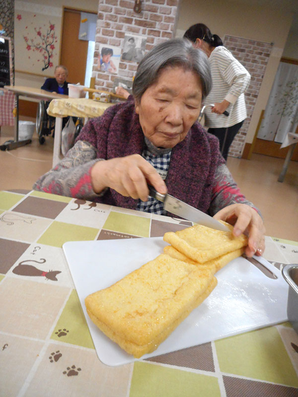 稲荷寿司と豚汁を作りました