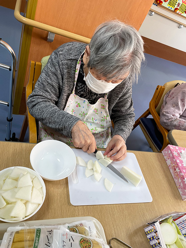 「鬼稲荷・鬼除け汁」作り