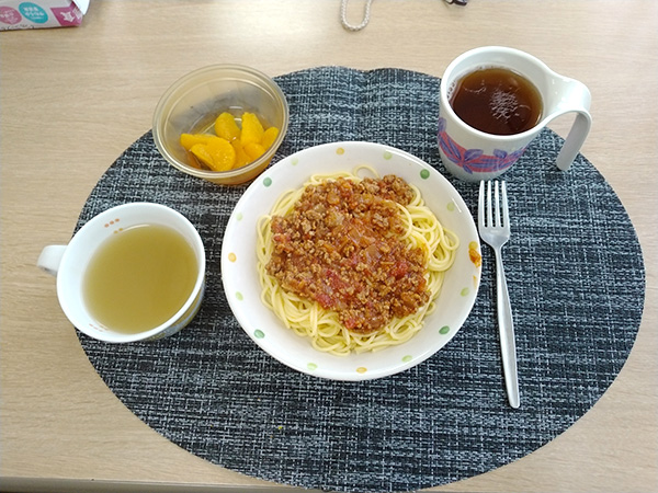 ミートソーススパゲティ作り