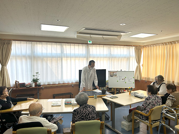 趣味レク「多肉植物講座」