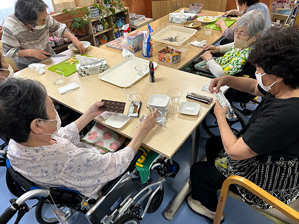 「チョコレートパフェ」作り