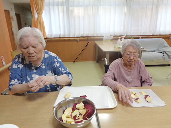 大学芋作り