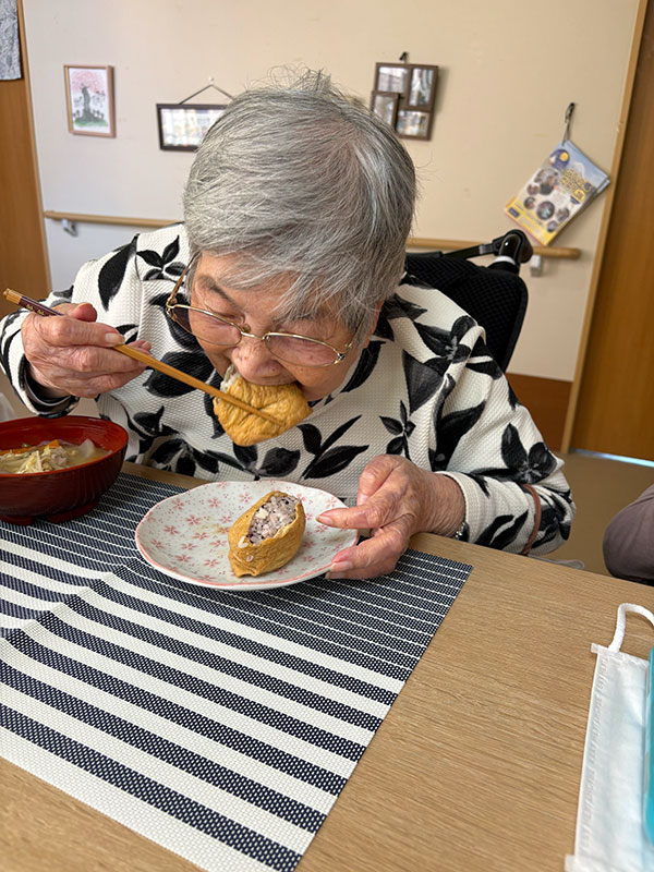 お稲荷さん・さつま芋汁セット