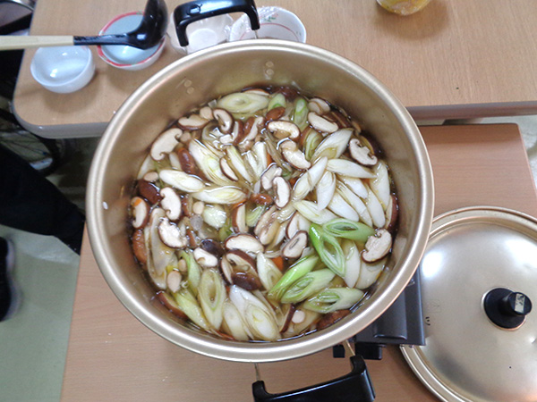 いなり寿司とけんちん汁作り